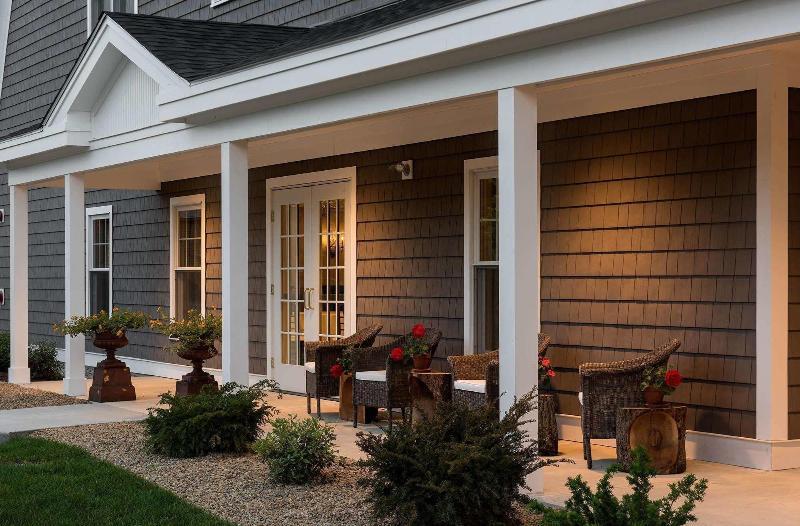 Bedford Village Inn Eksteriør bilde